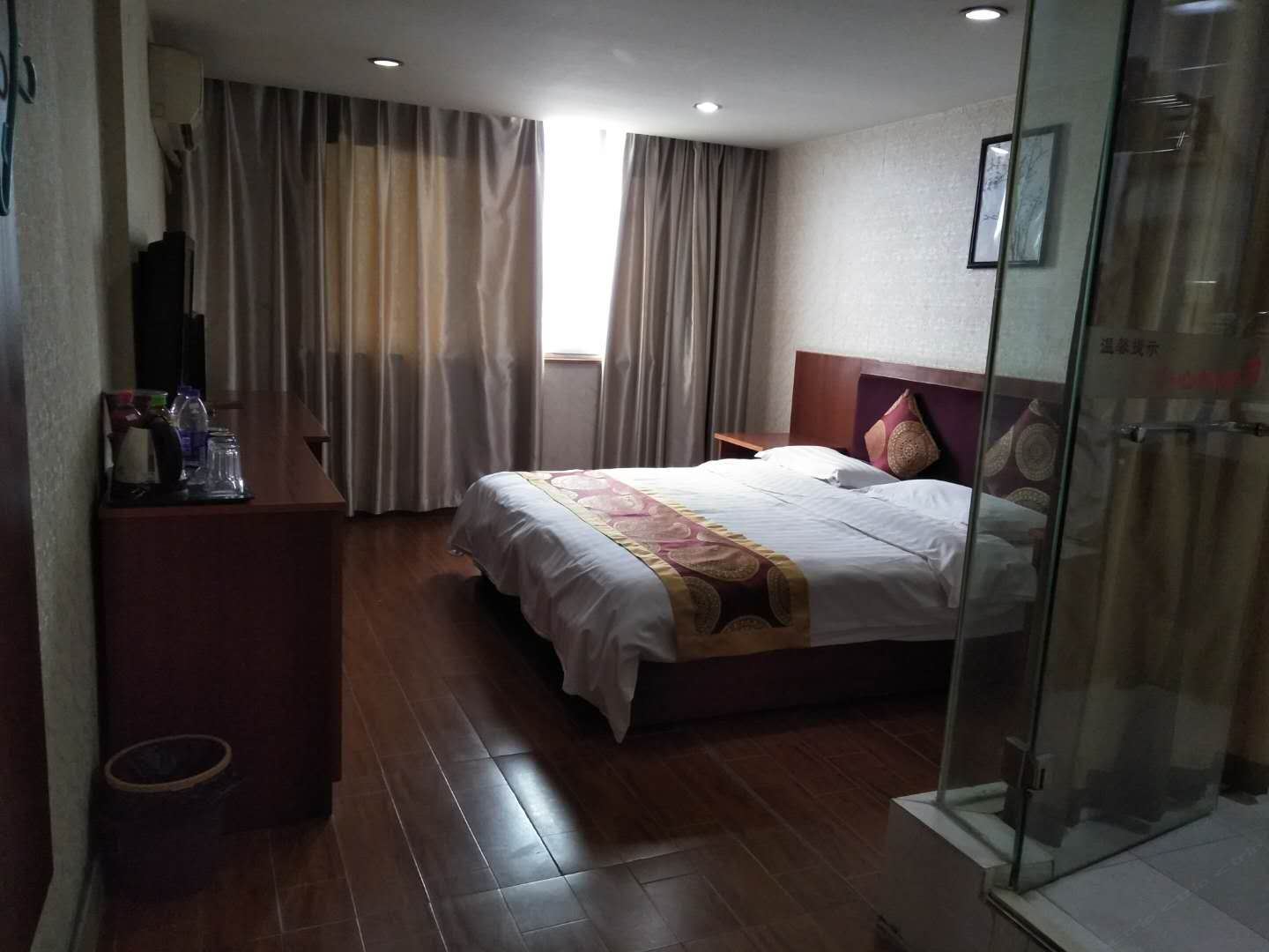 大床房C