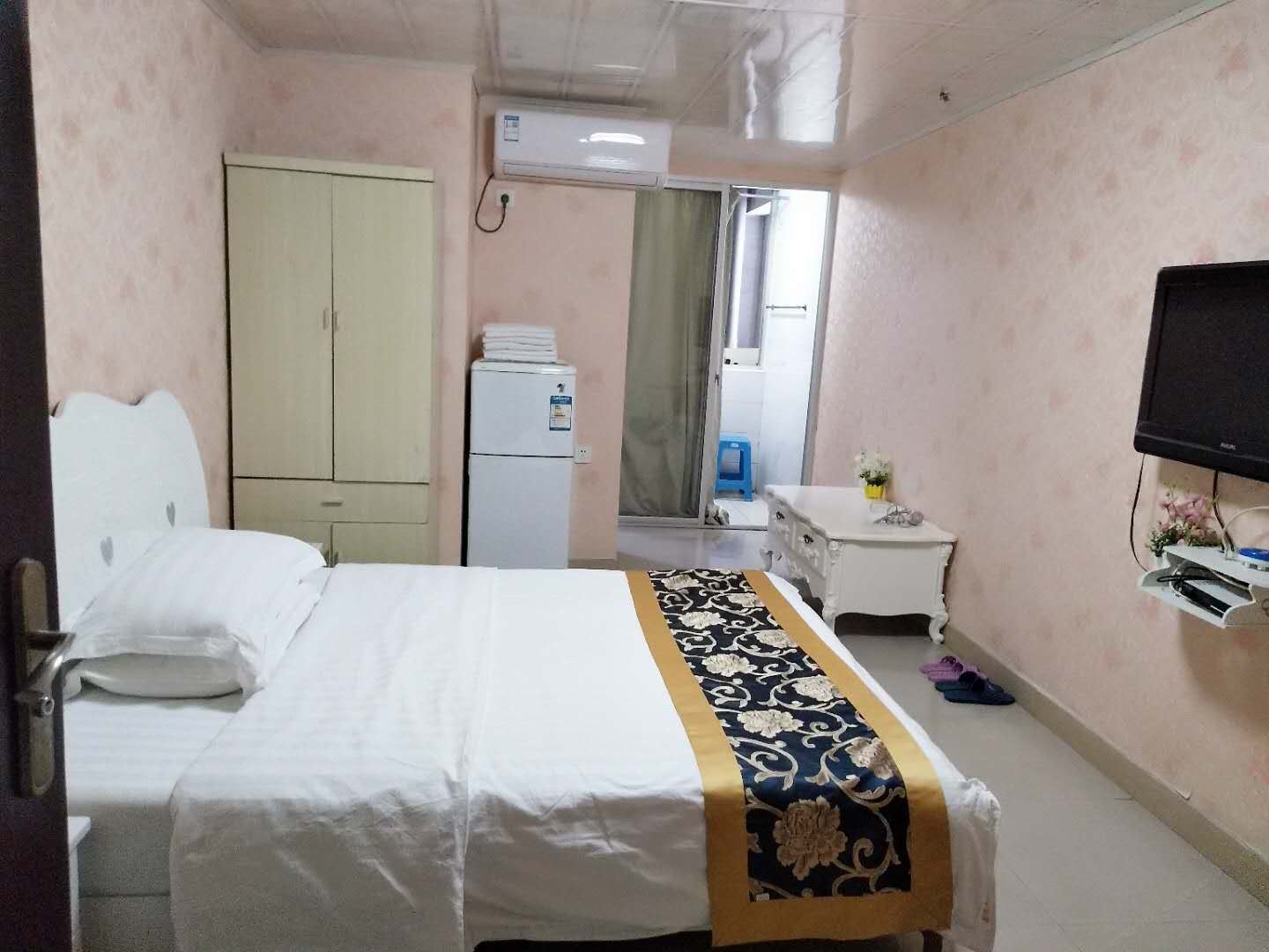 豪华大床房