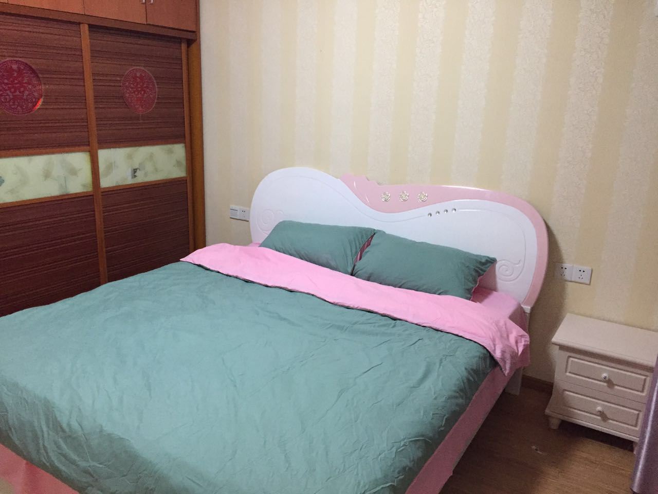 温馨套房