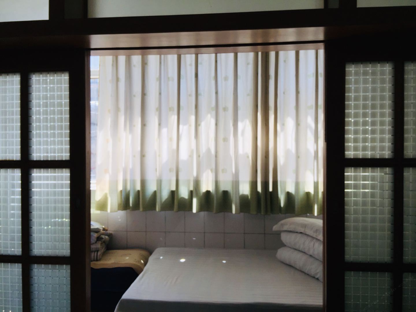 三人间(公共卫浴)