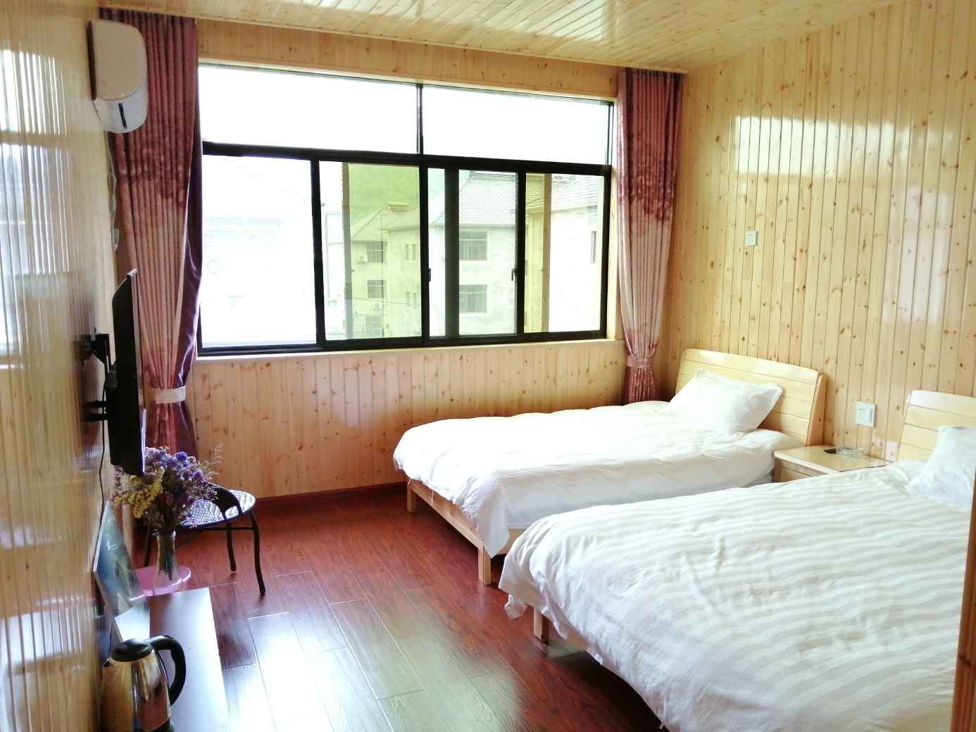 豪华亲子房
