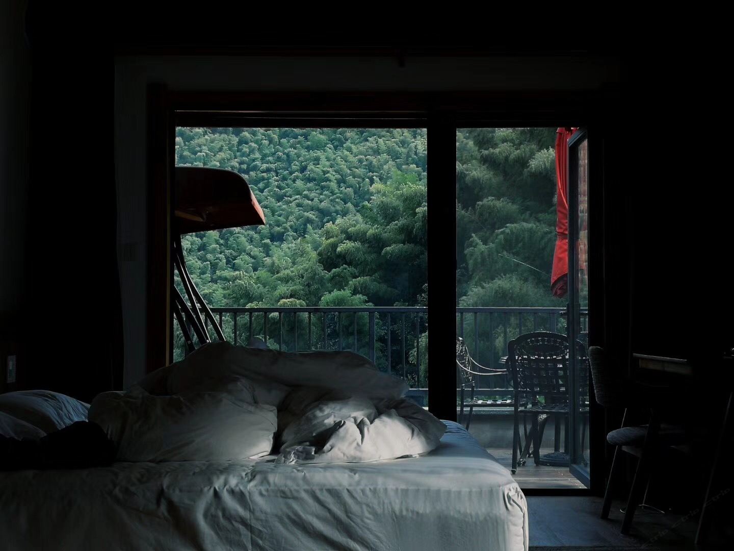 双阳台山景套房