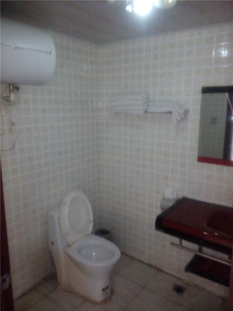 家庭间