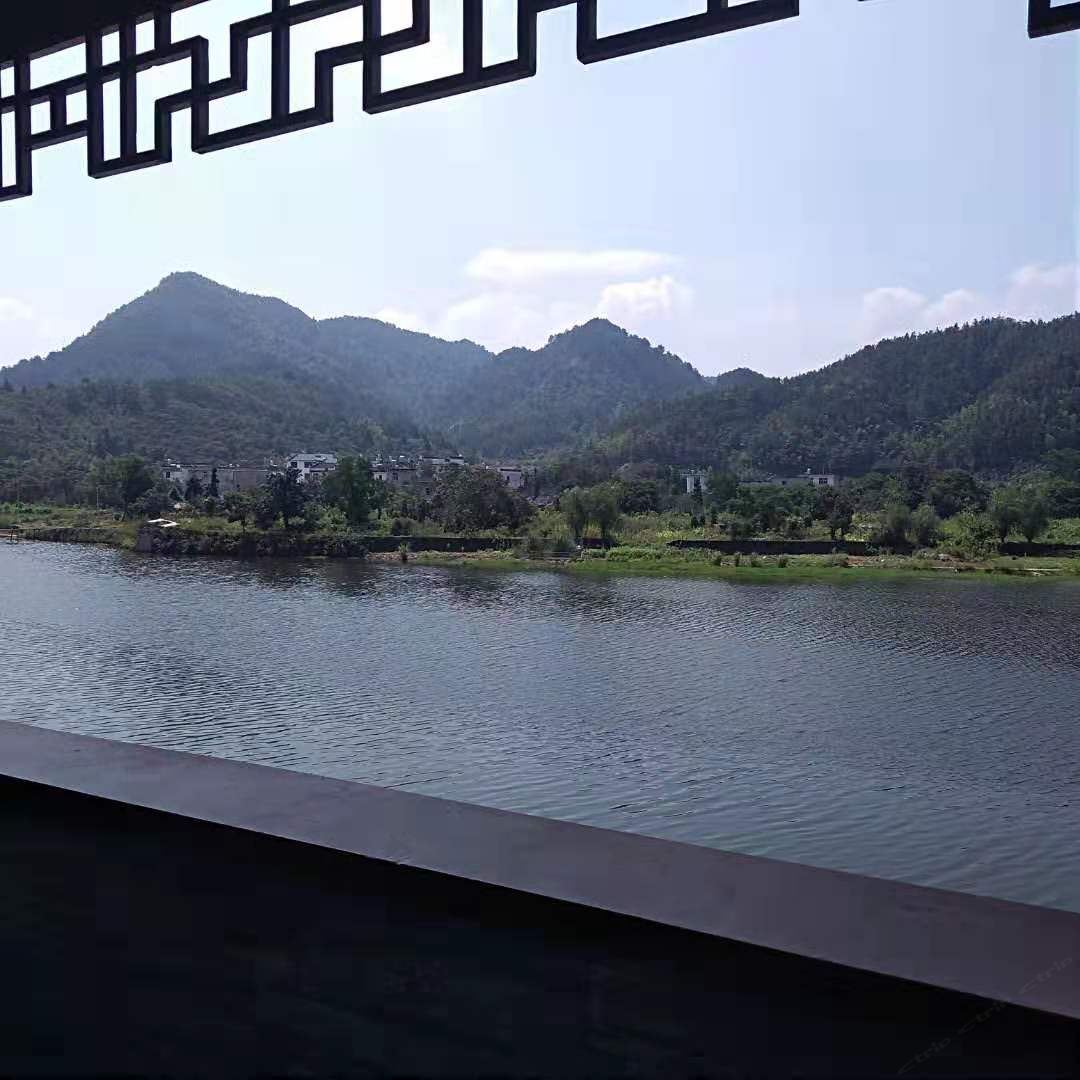 江景阳台房