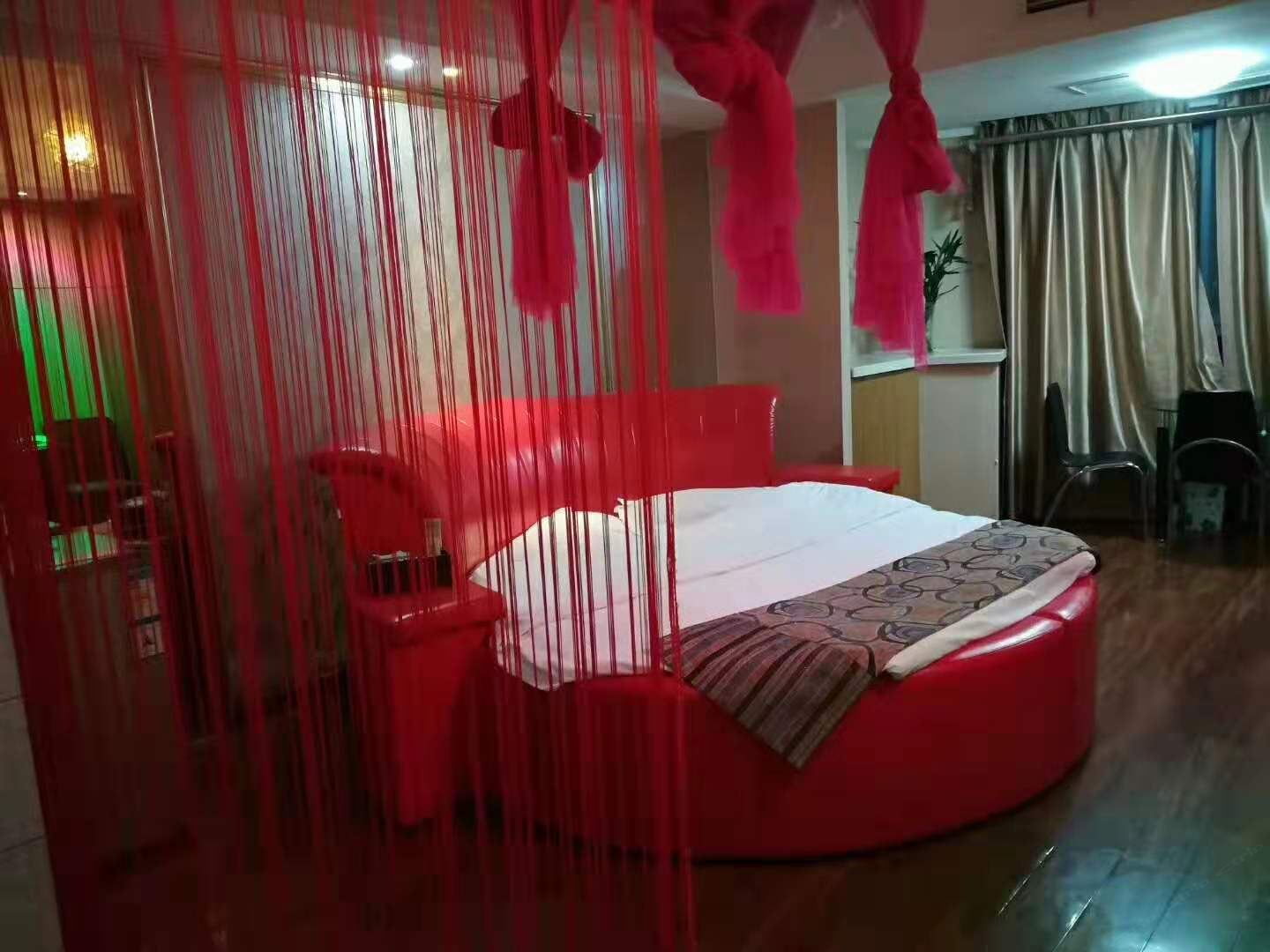 玫瑰主题房
