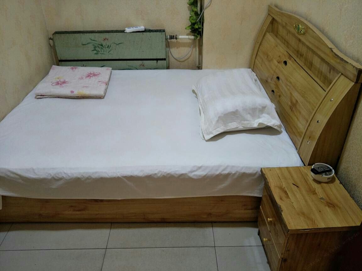 普通大床房