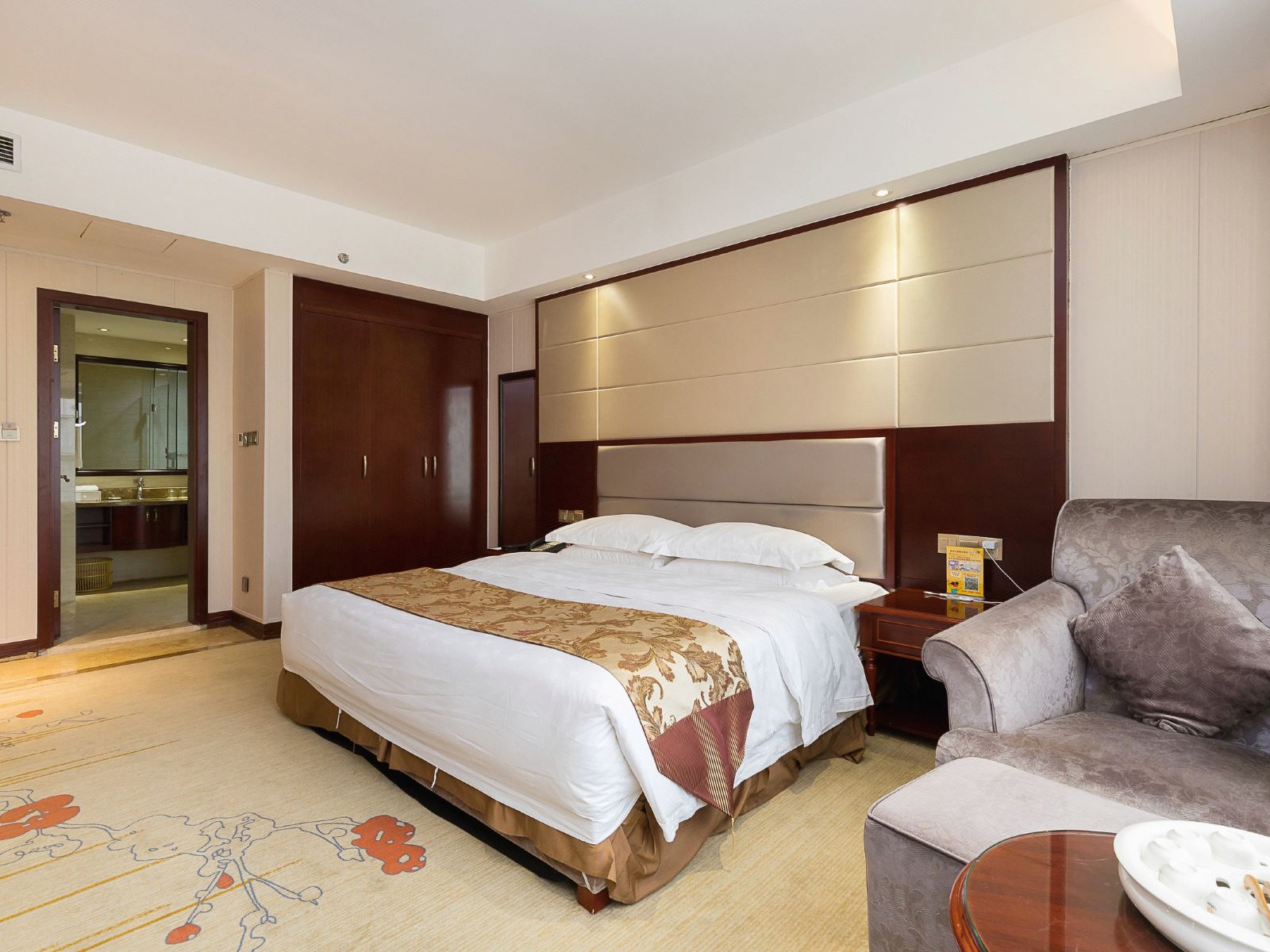 温馨江景大床房