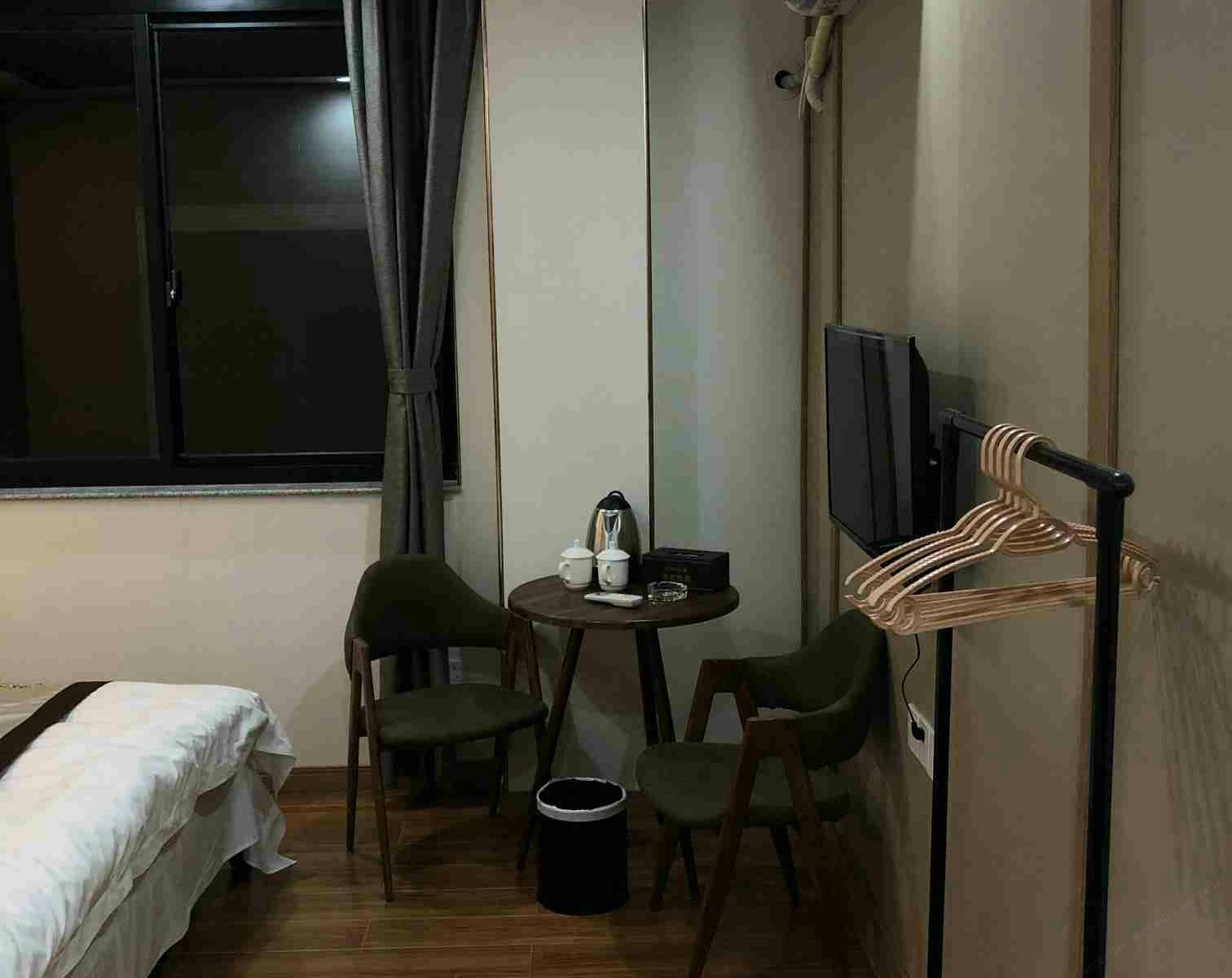 十二生肖主题房