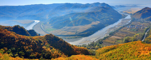 珲春市旅游和服务业促进局召开座谈会,研讨学
