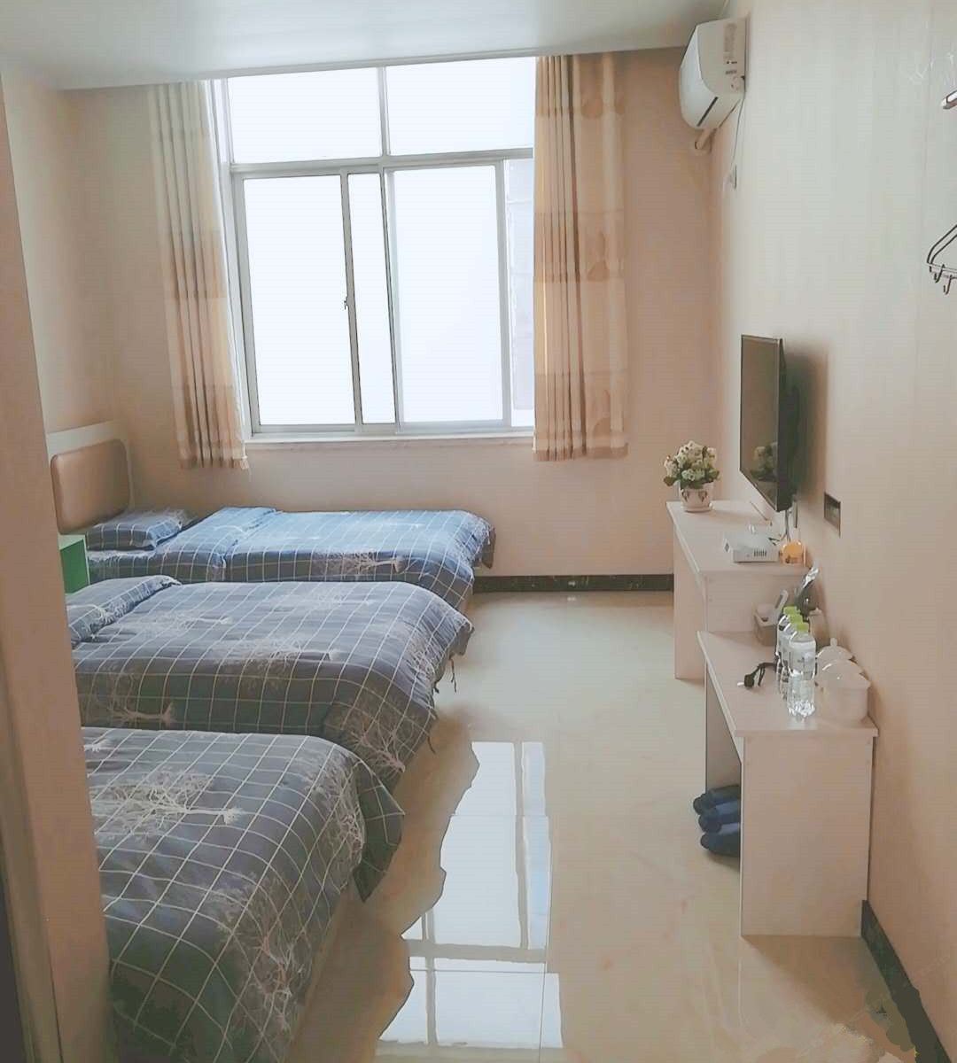 三人间