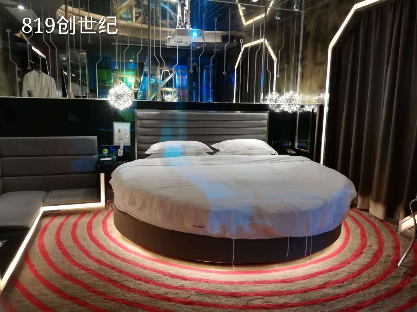 投影房