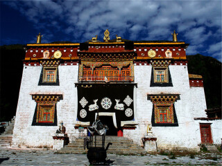 四川旅游報團(tuán)價格_四川旅游跟團(tuán)需多少錢_四川私人定制旅游