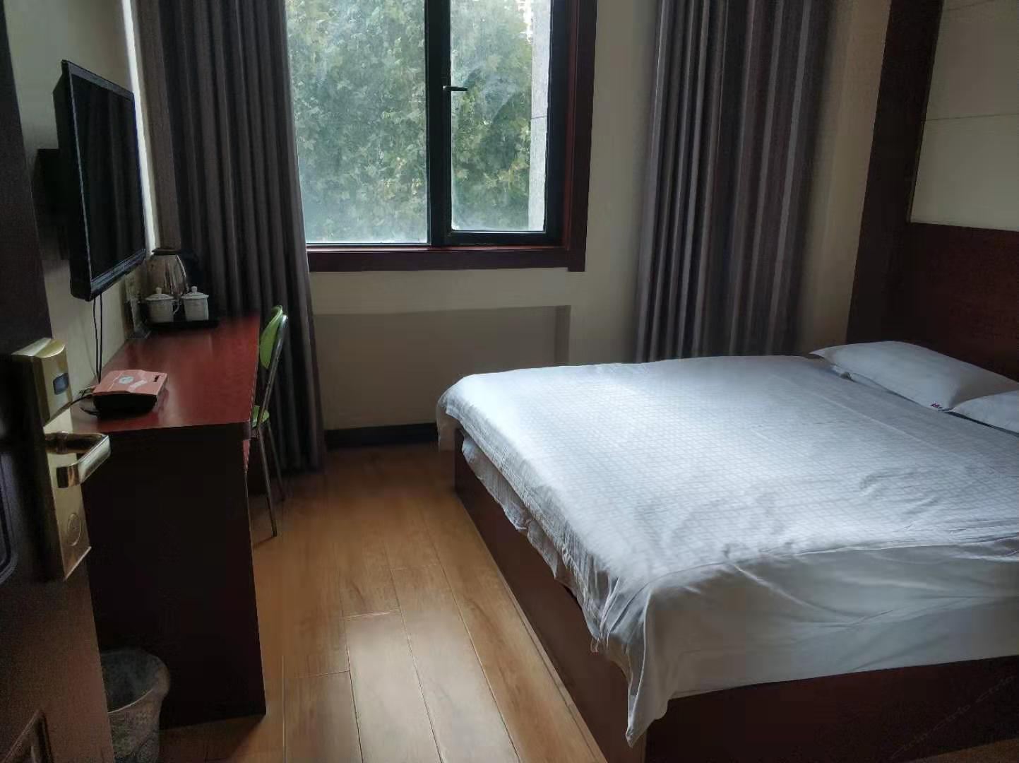 大床房