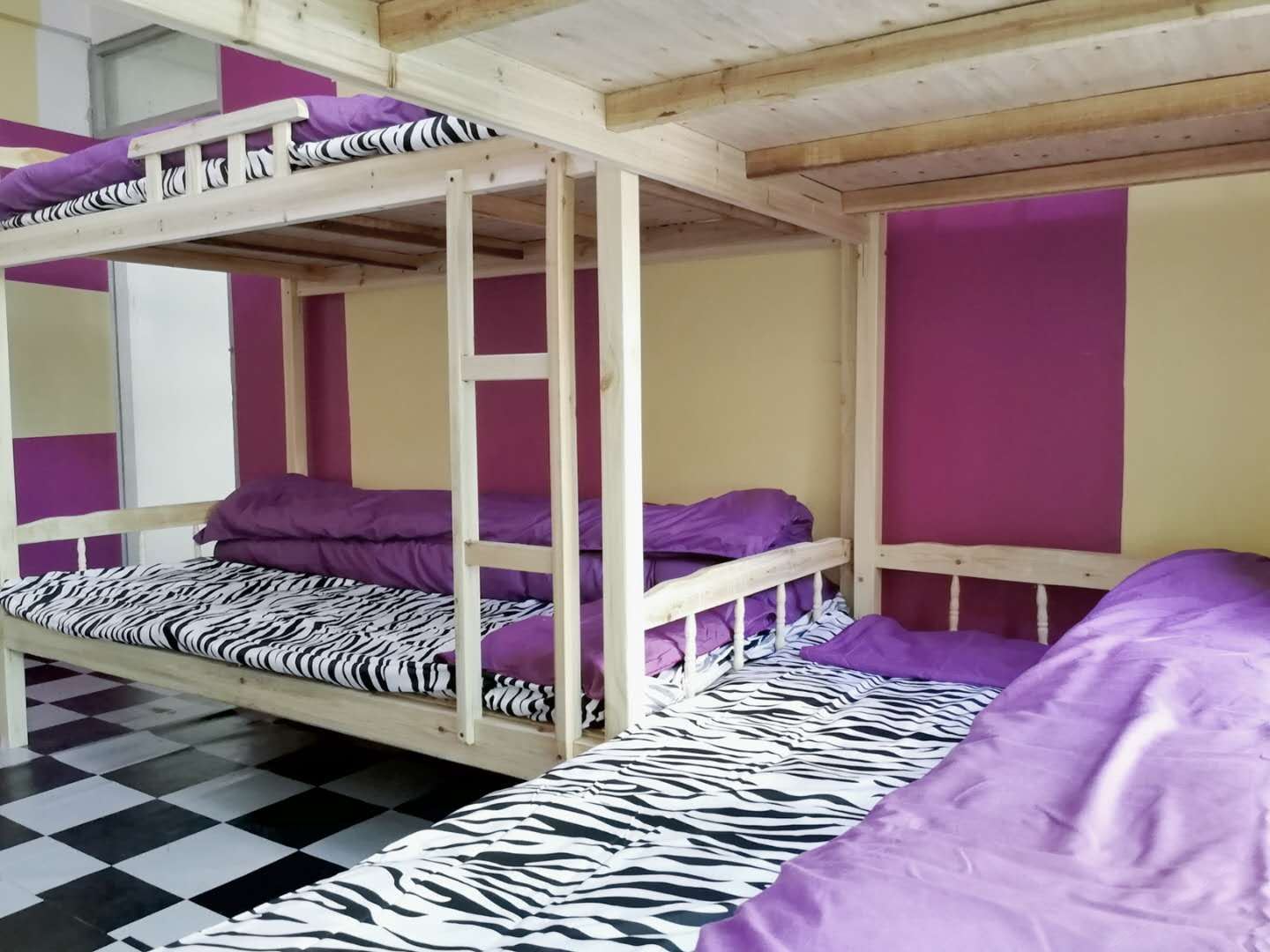 观景6人间(床位)