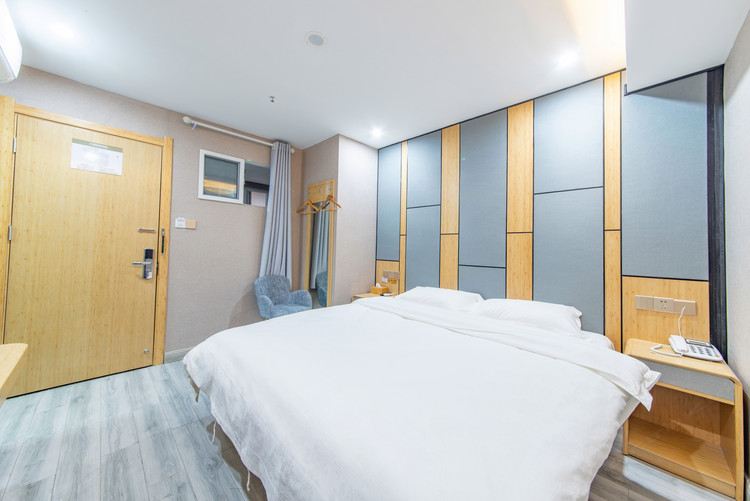 特惠大床房