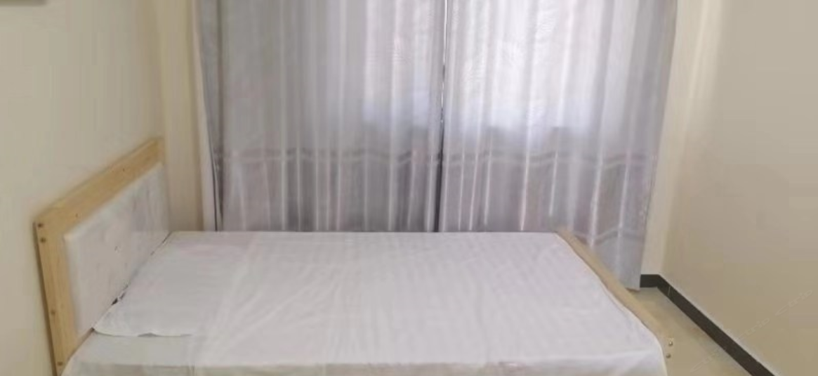 标准大床房