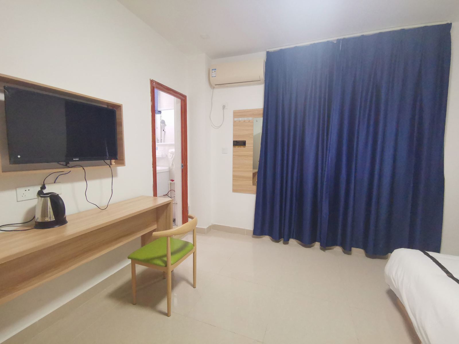 雅致大床房