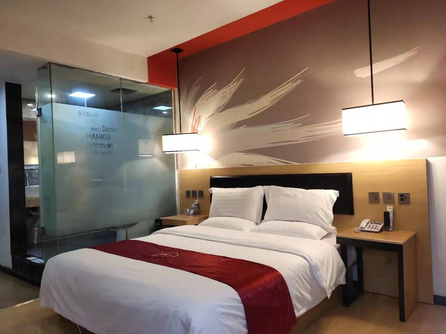 雅致大床房