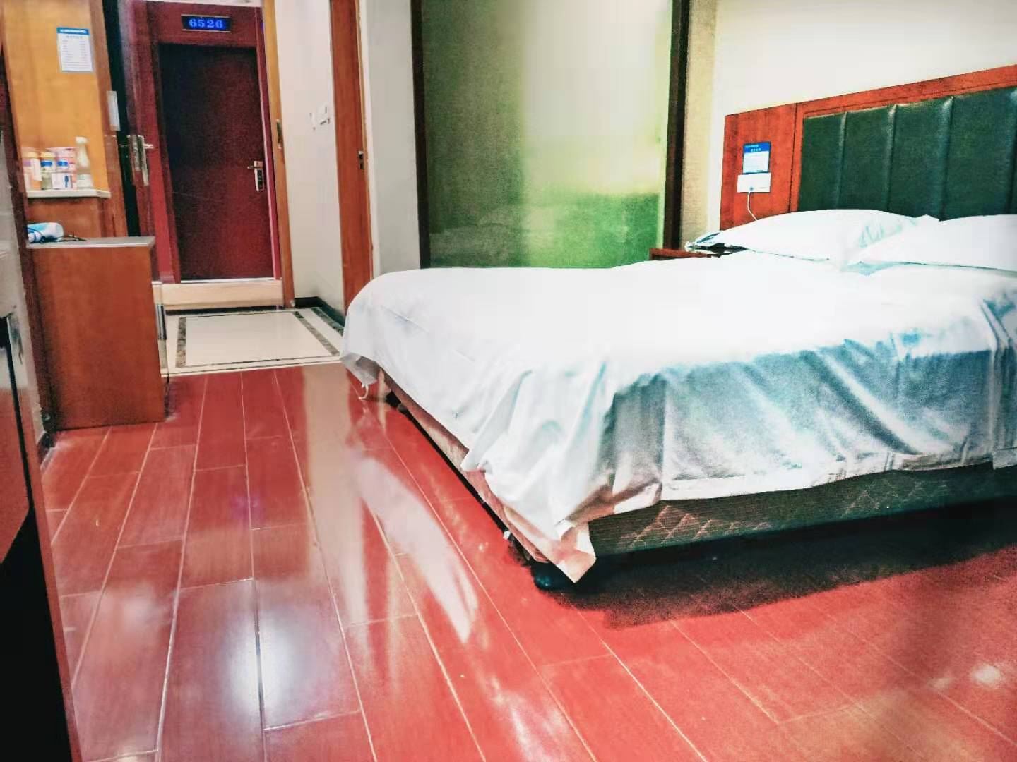 特惠标准间(无窗)