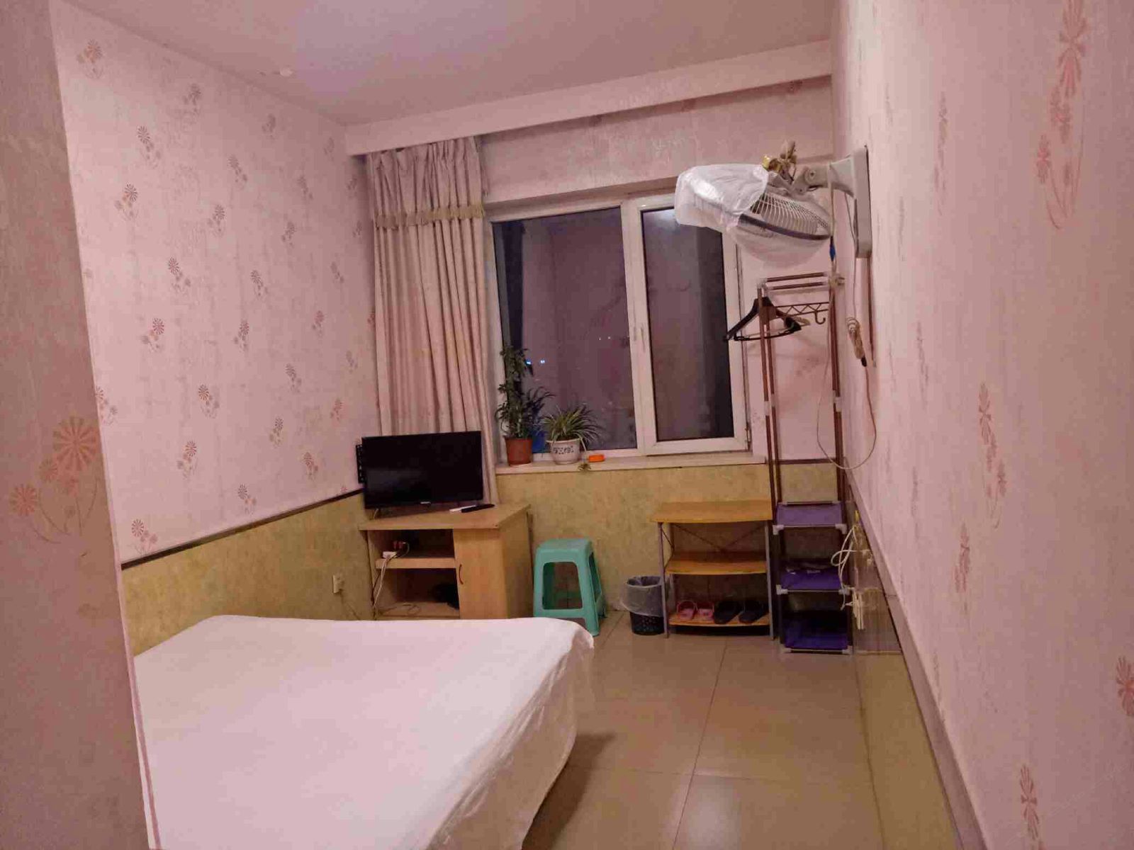 温馨大床间