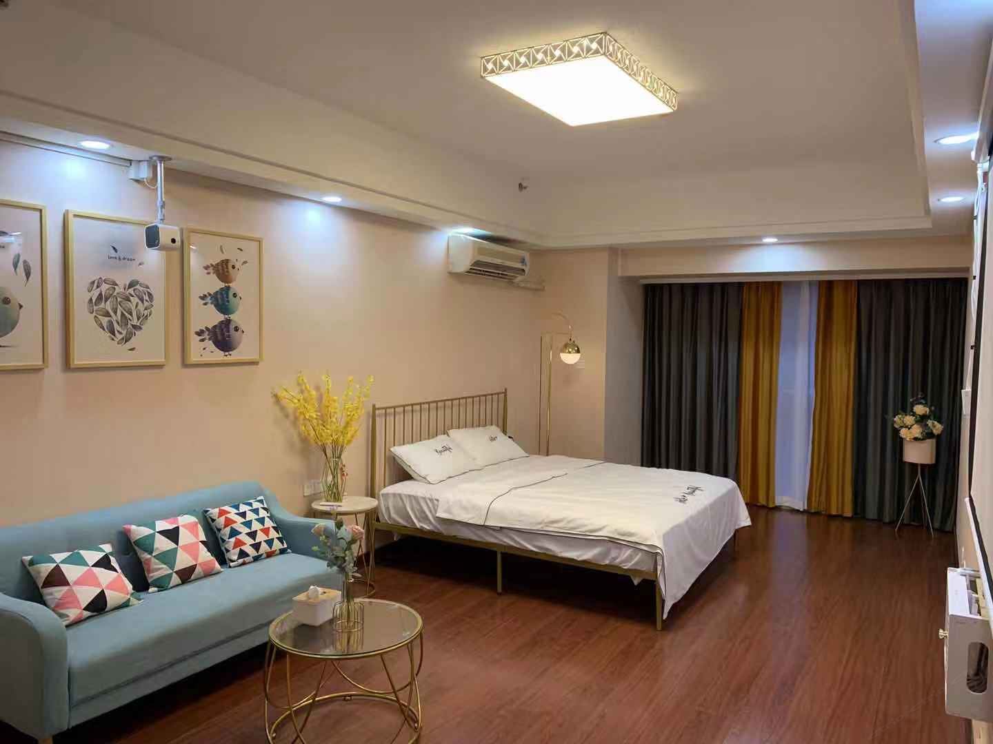 蒂芙尼情侣主题房