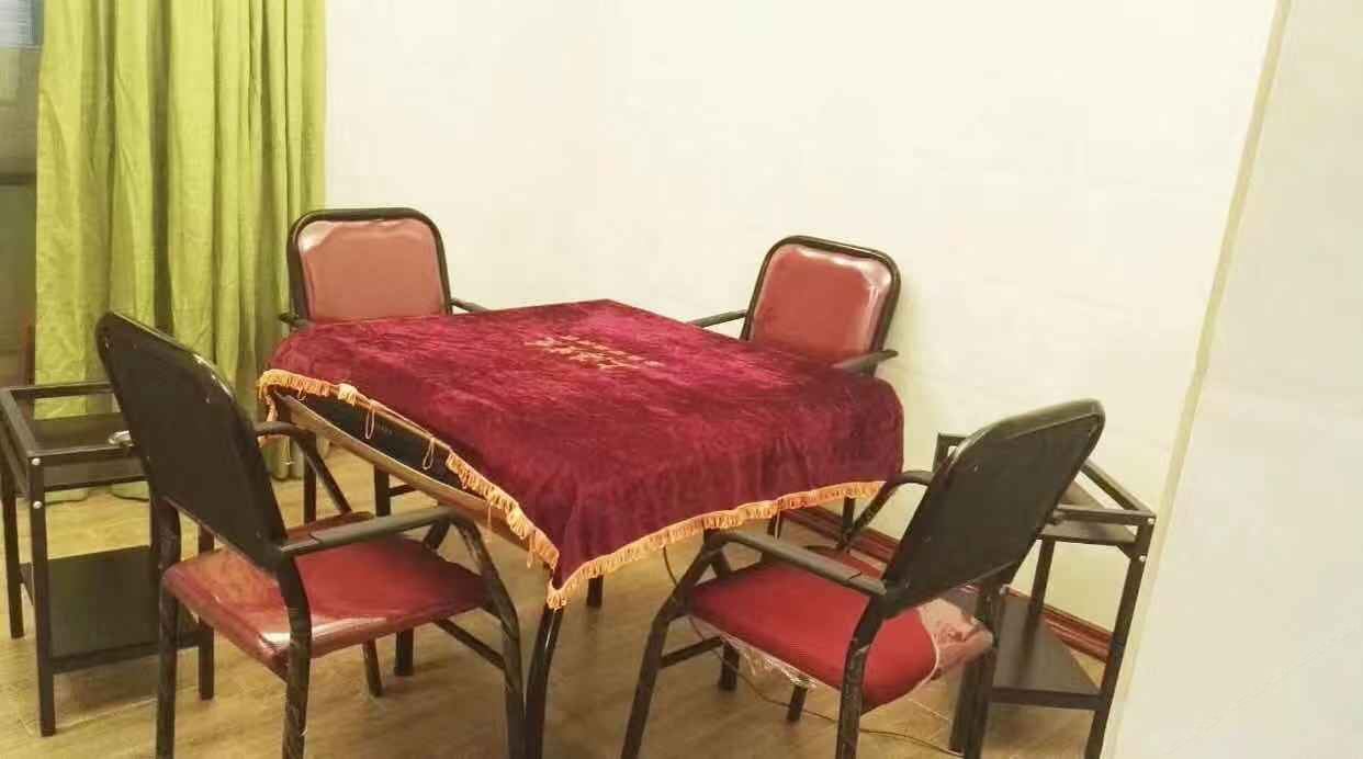 棋牌大床房
