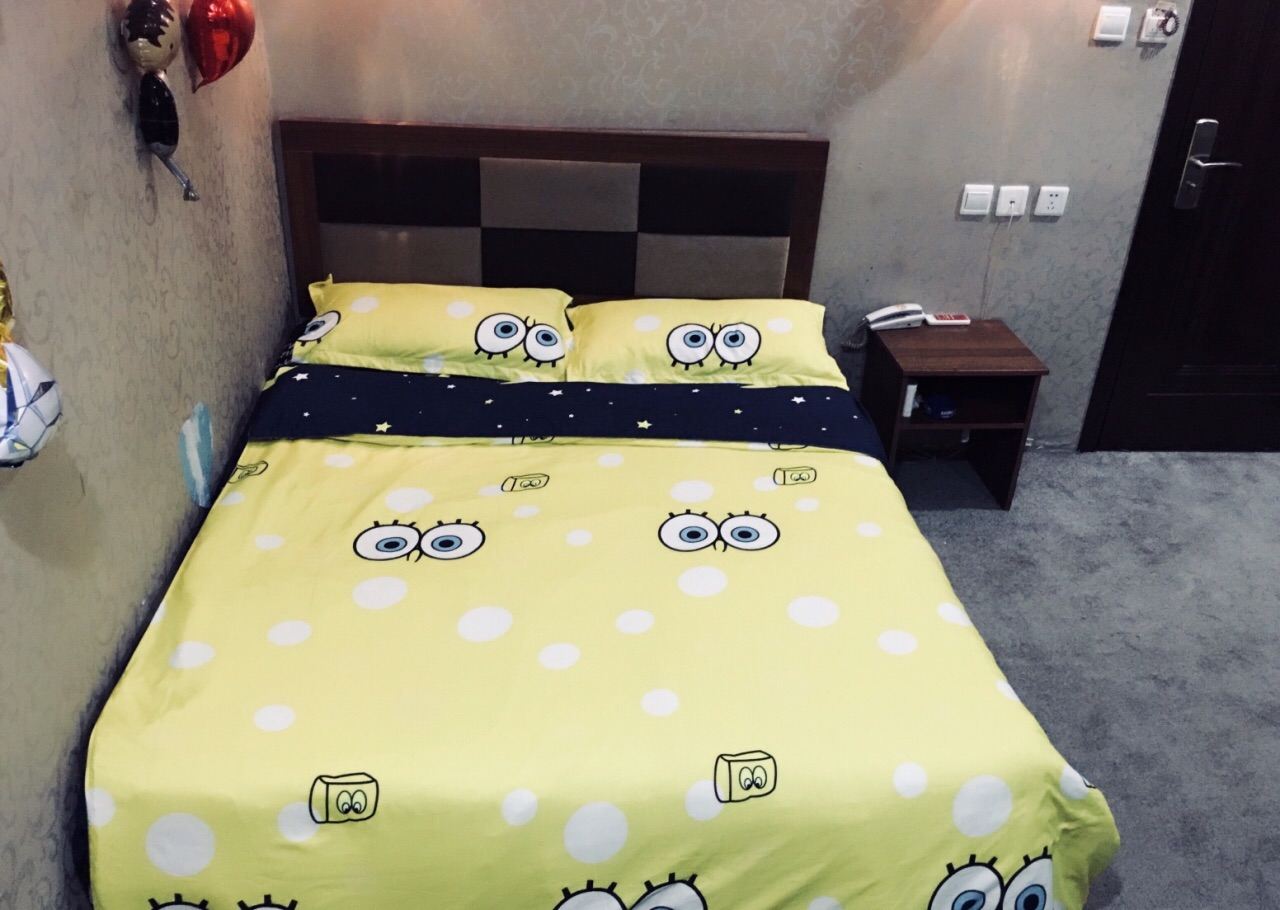 大床房(无窗)