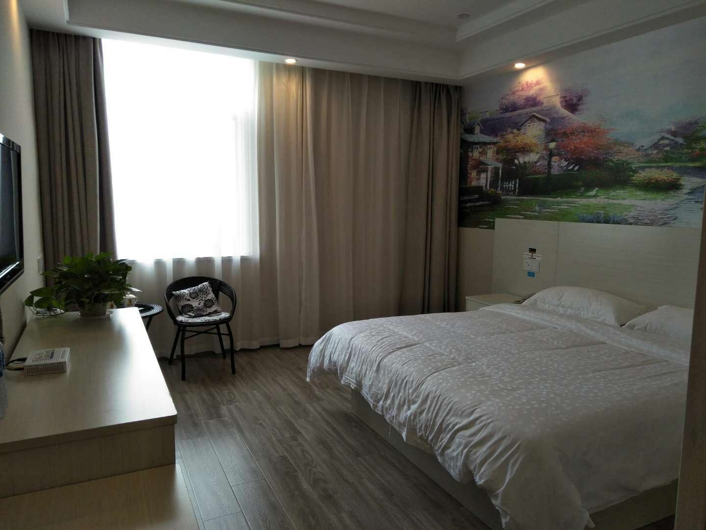 标准大床房