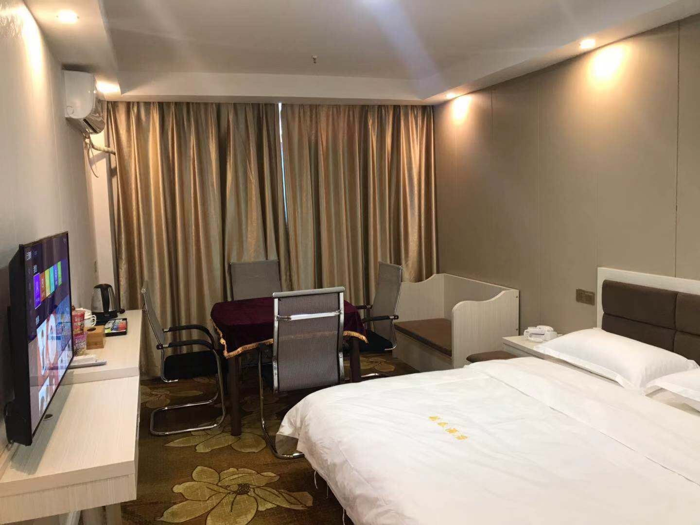 豪华麻将房