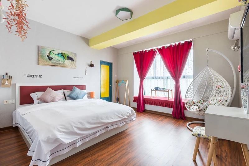 最心边套大床房