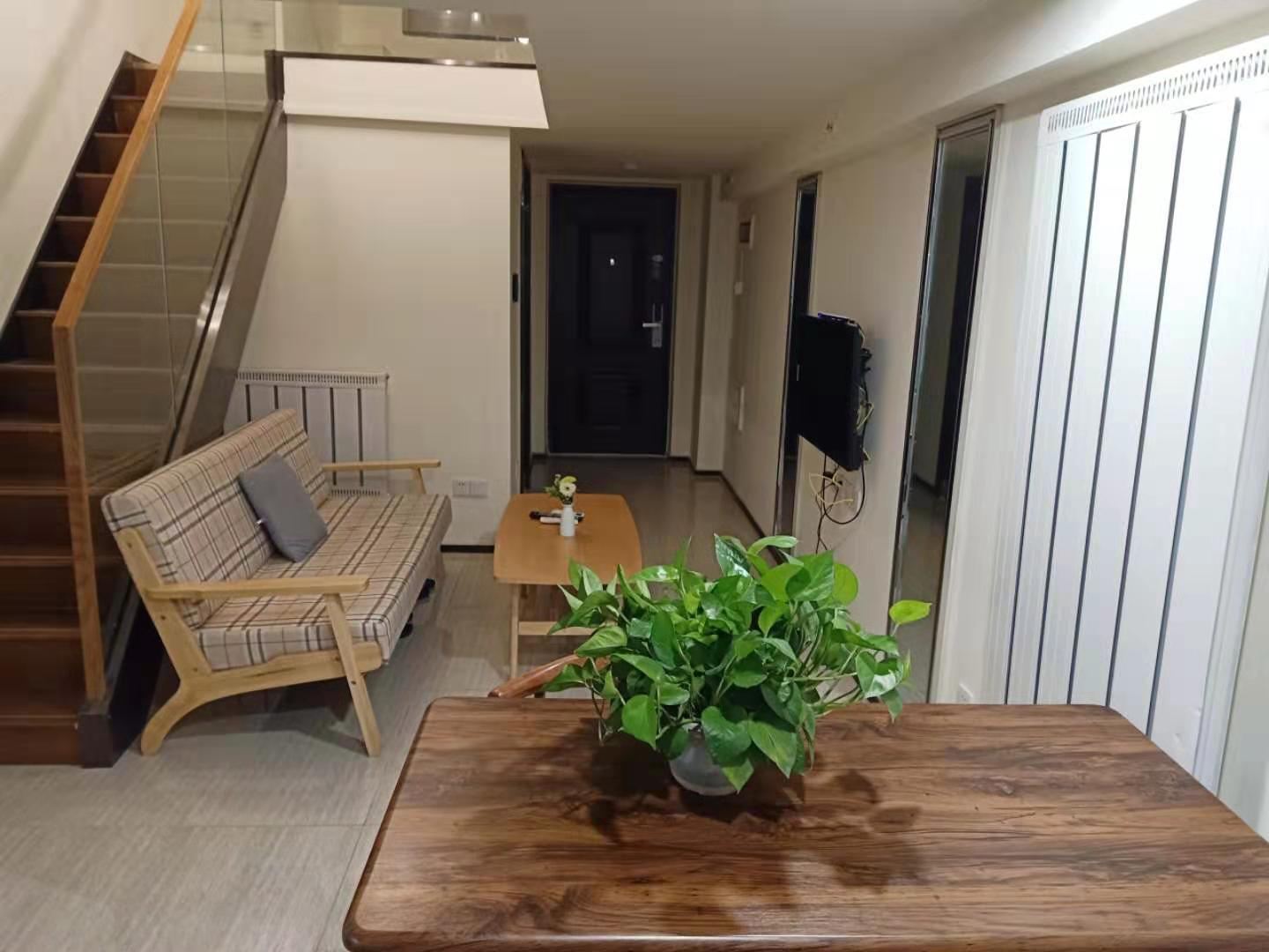 优质loft家庭房