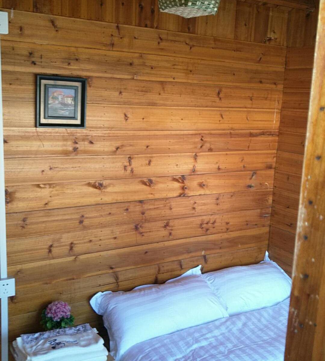 木屋大床房