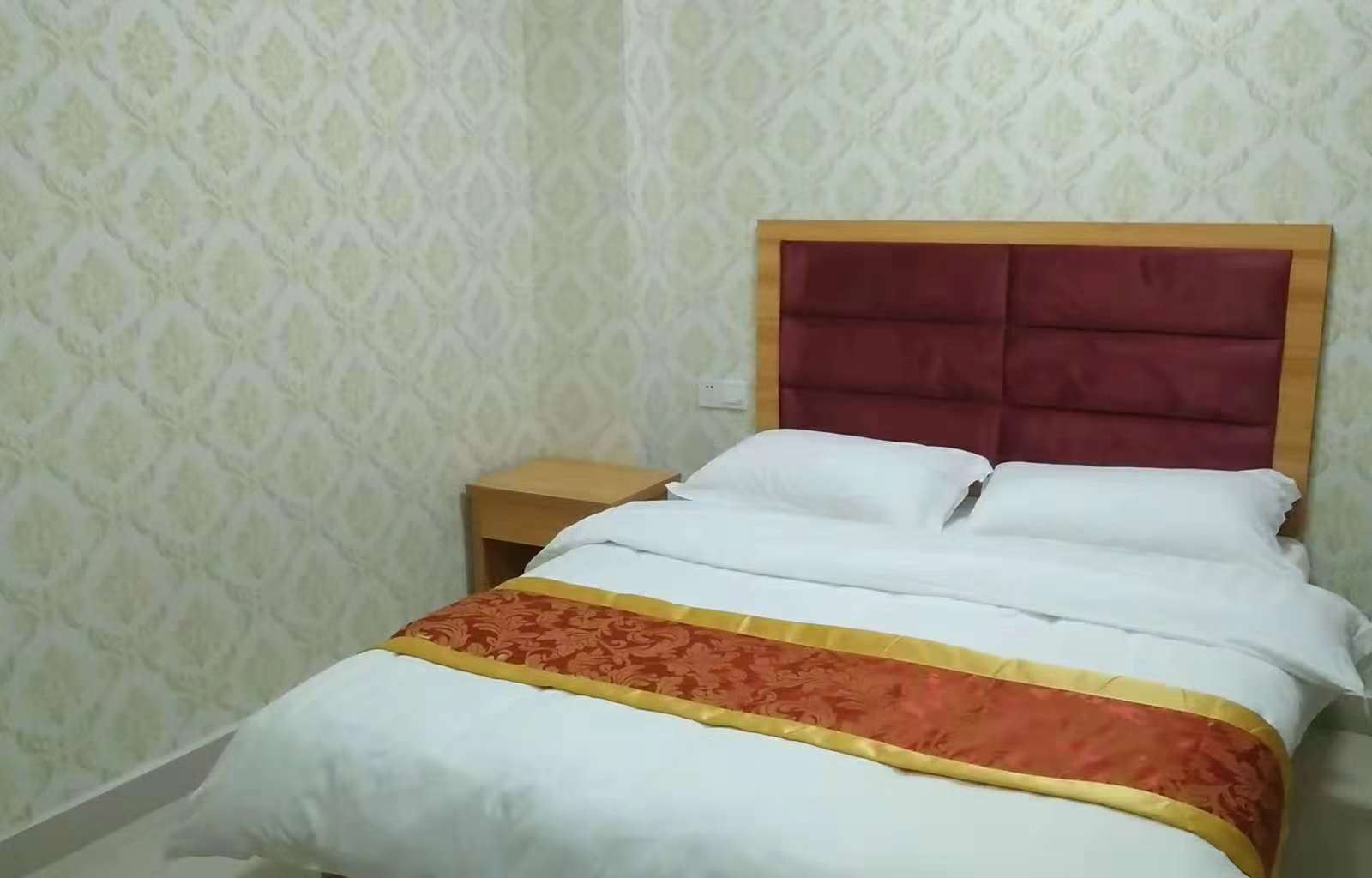 豪华大床房