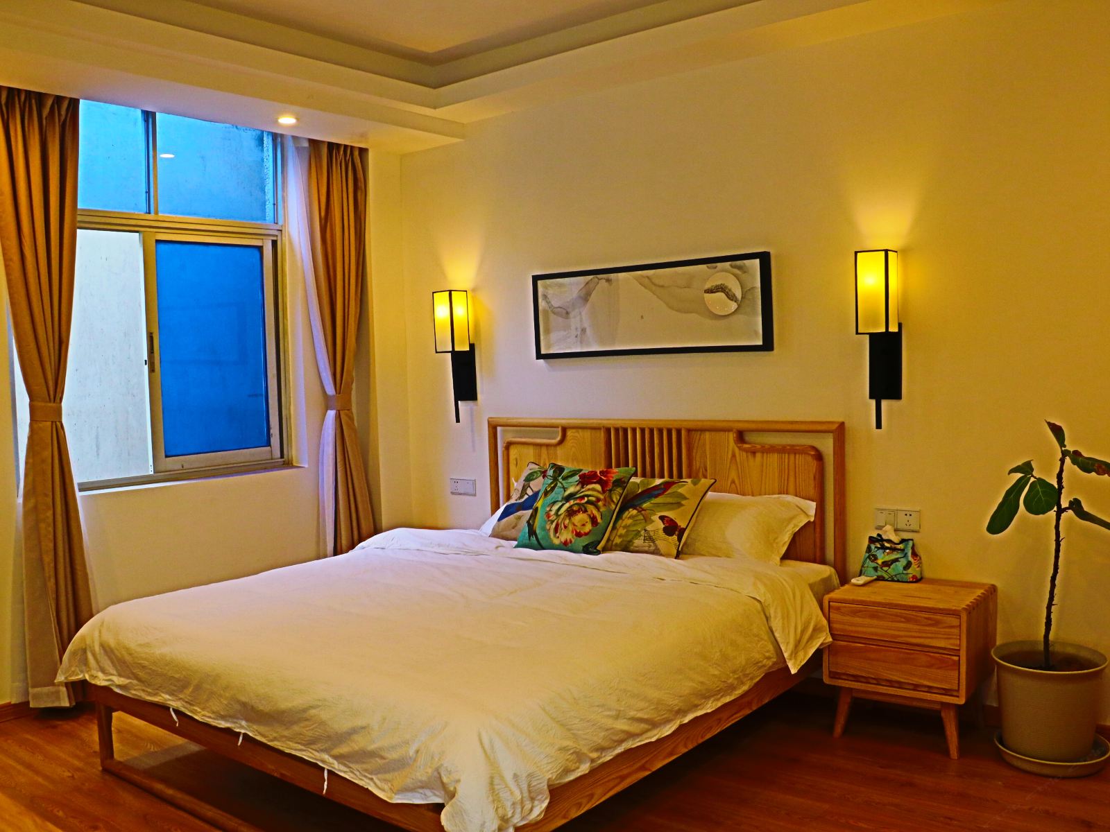 新中式豪华大床房