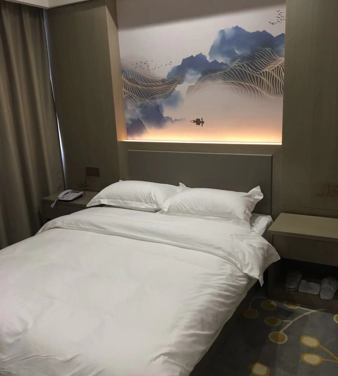 双床间