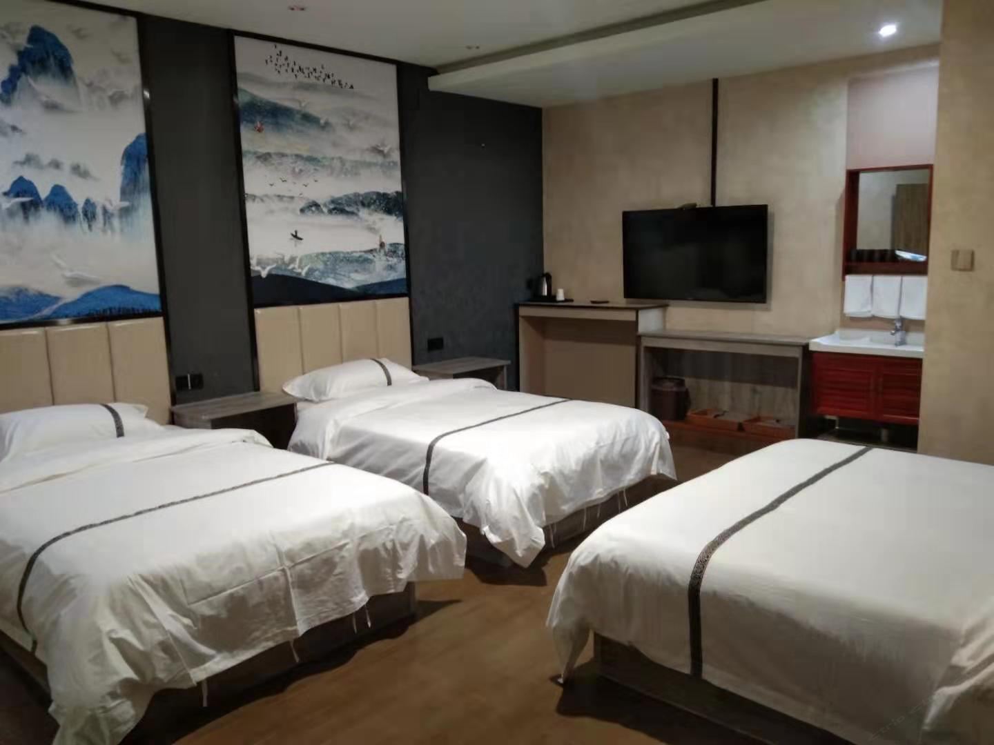 三人间