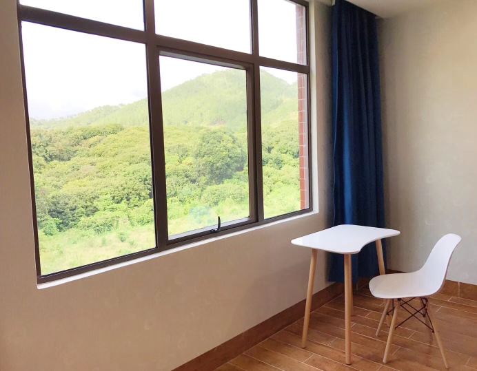 山景双人房