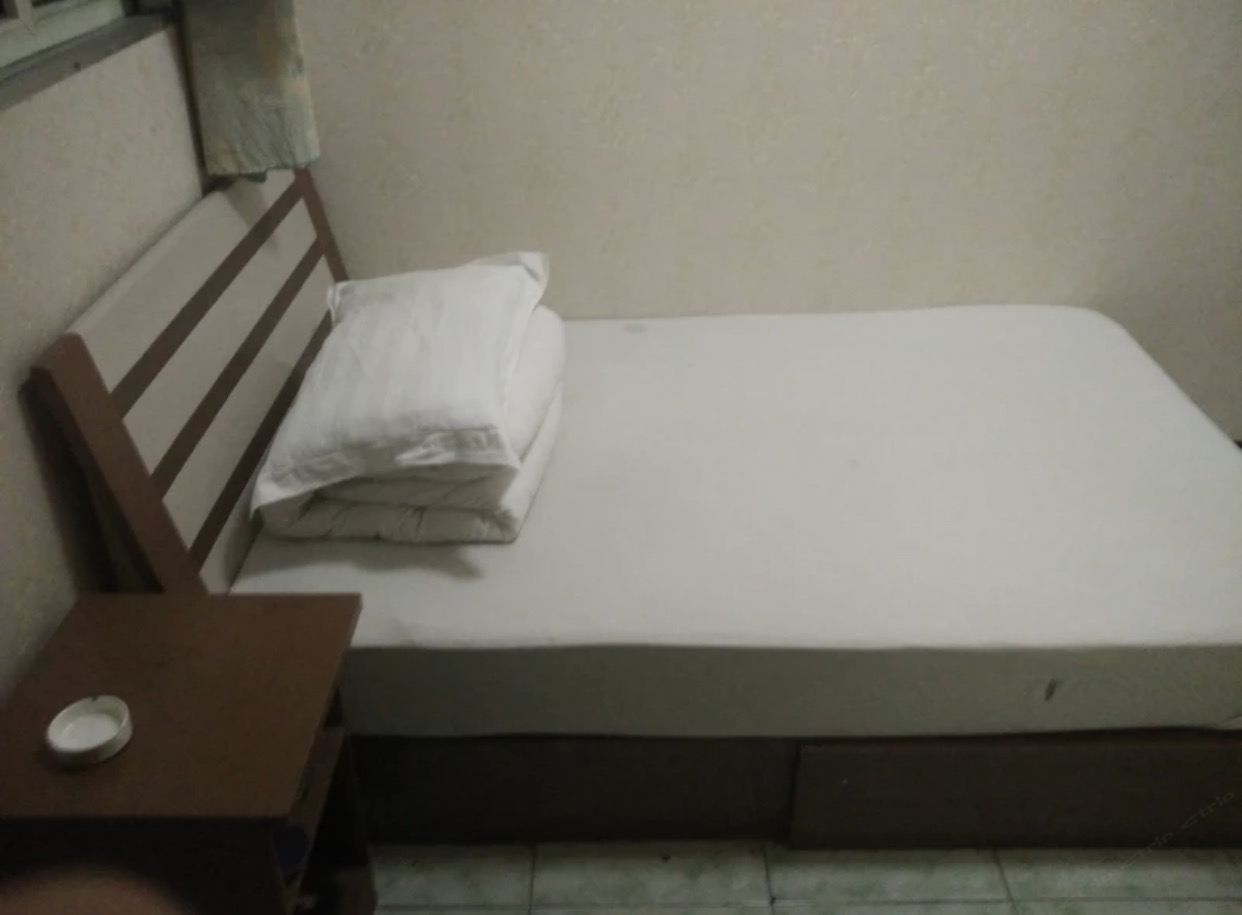 内景特惠单人间