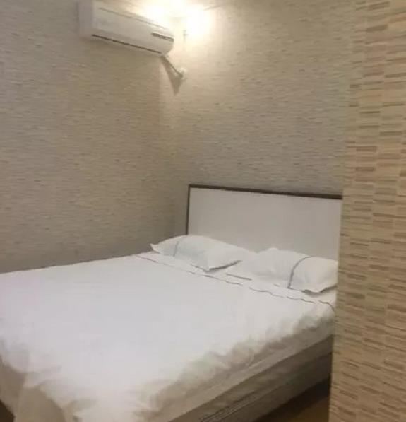 标准大床房