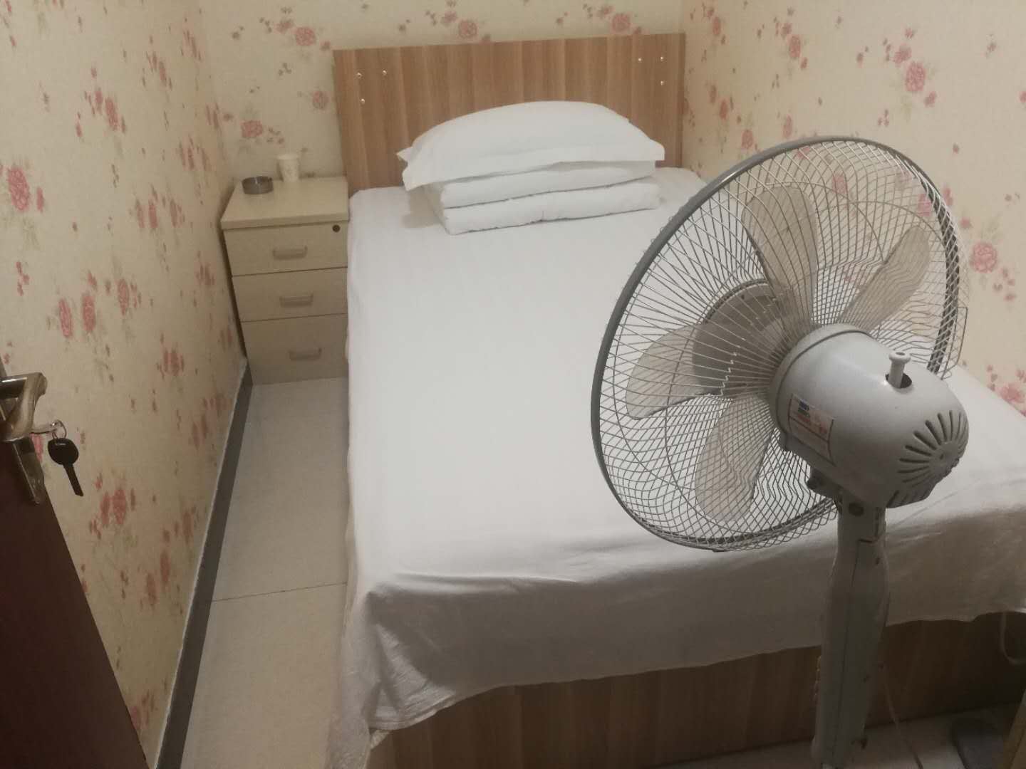 单人间