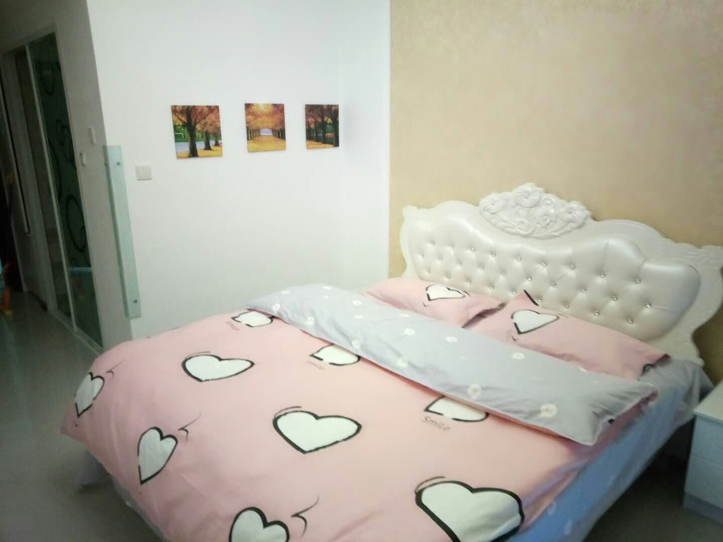 豪华大床房