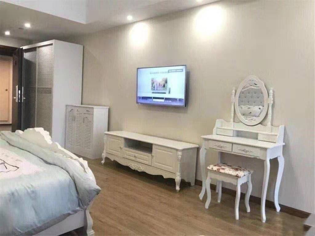 豪华大床房