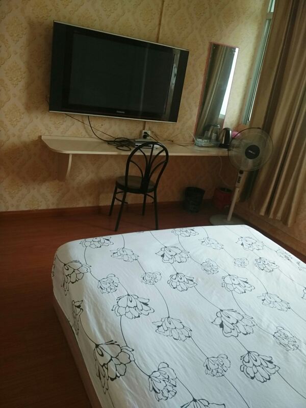笔记本电脑房