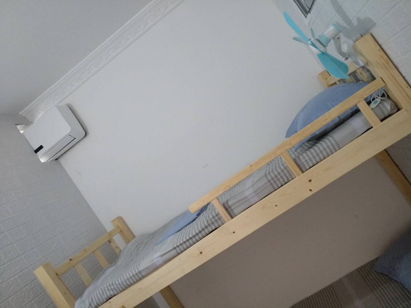 双子座二人间（床位）（公共卫浴）