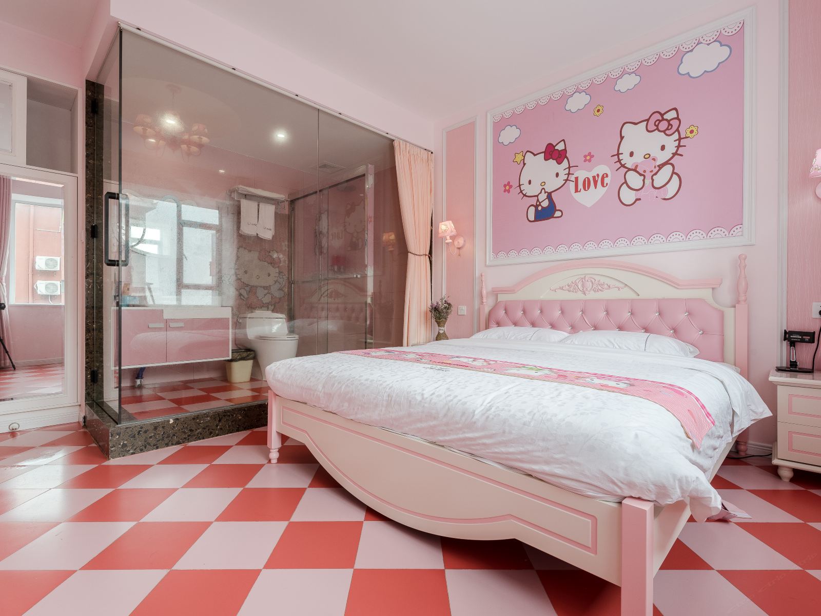 HelloKitty房