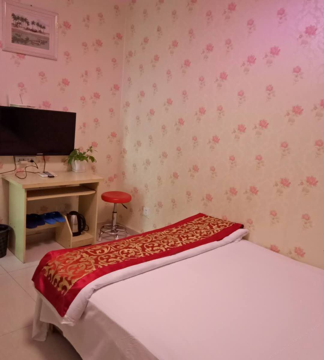 温馨情侣大床房