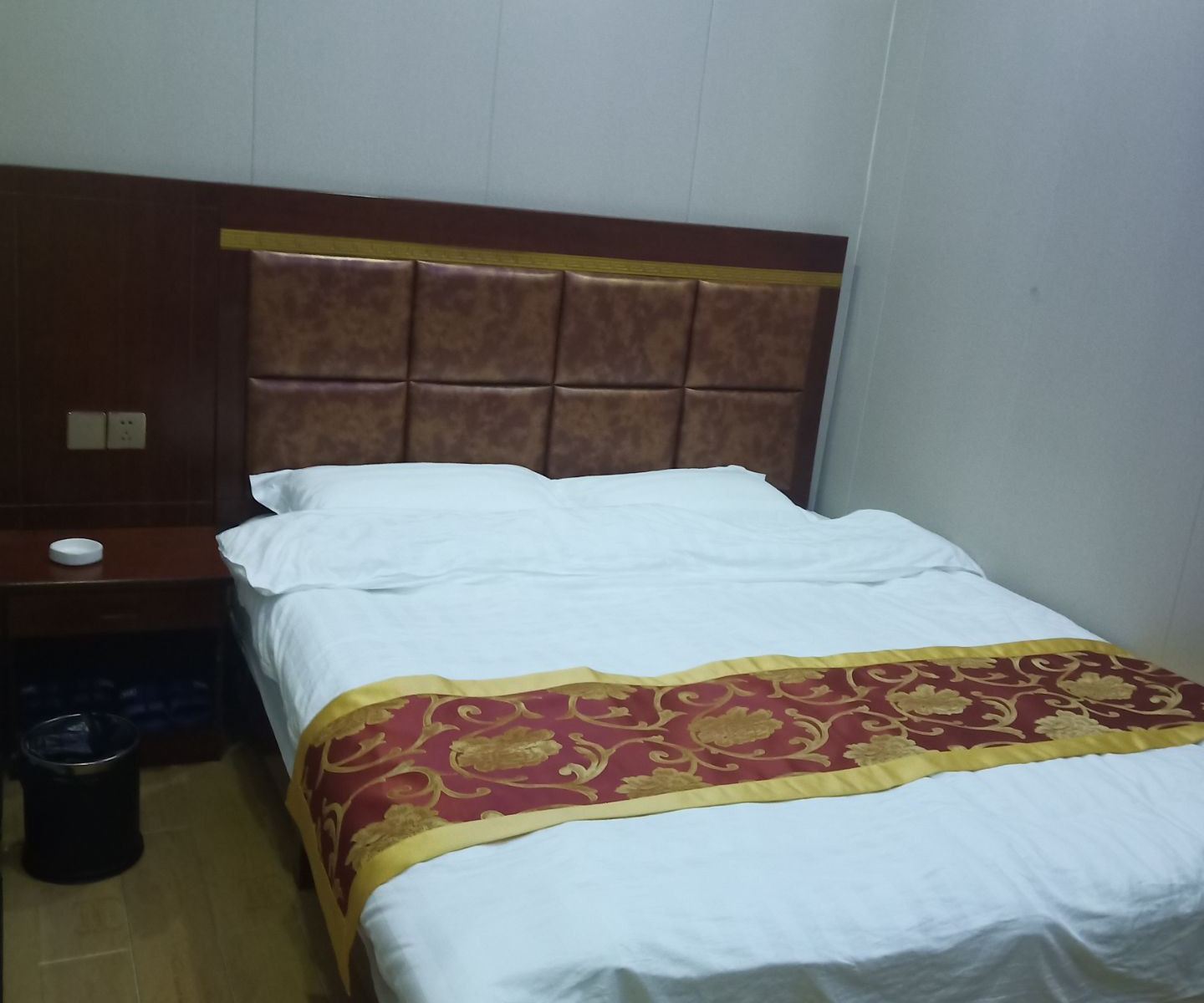 舒适大床房