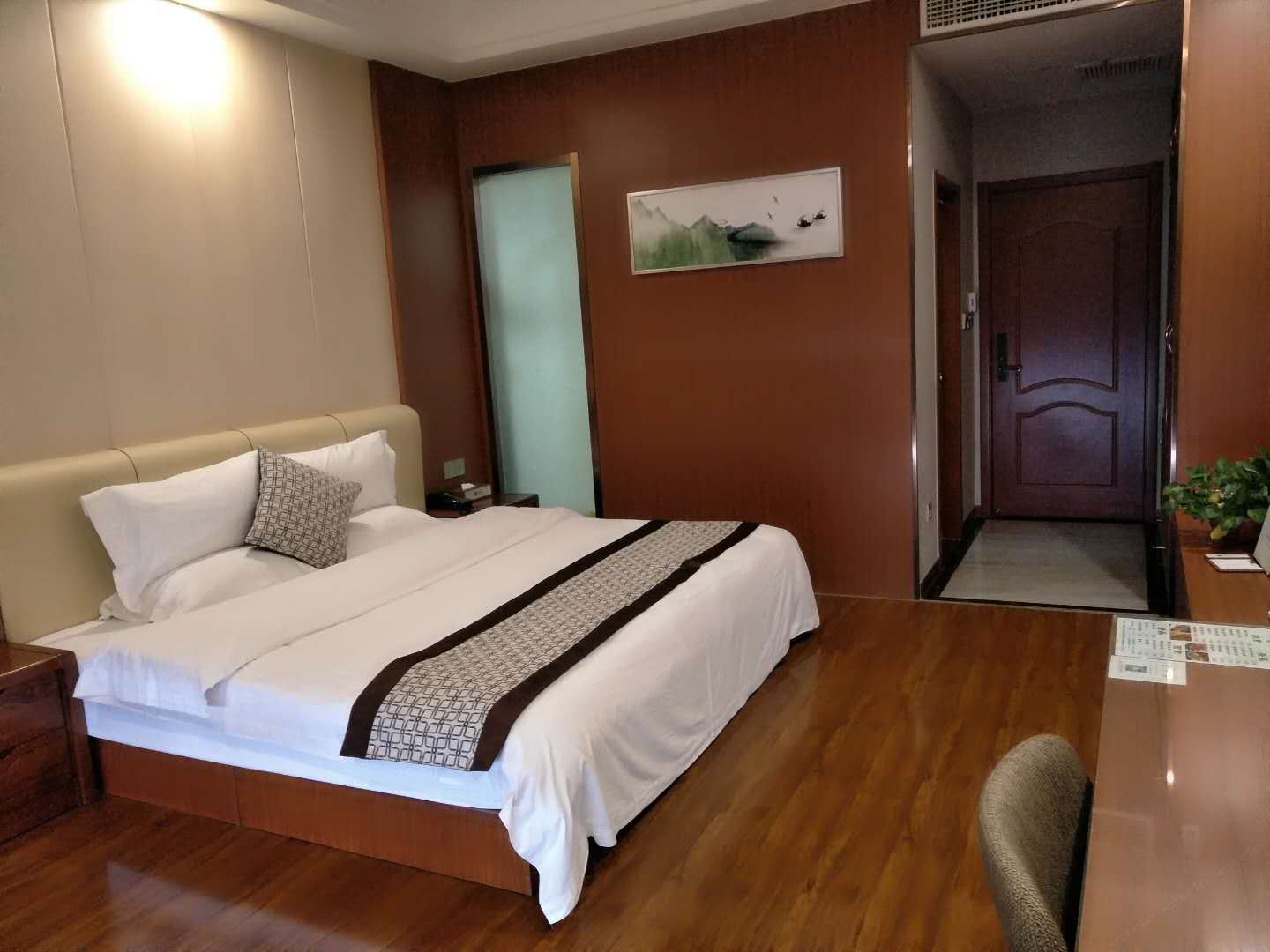 特价大床间