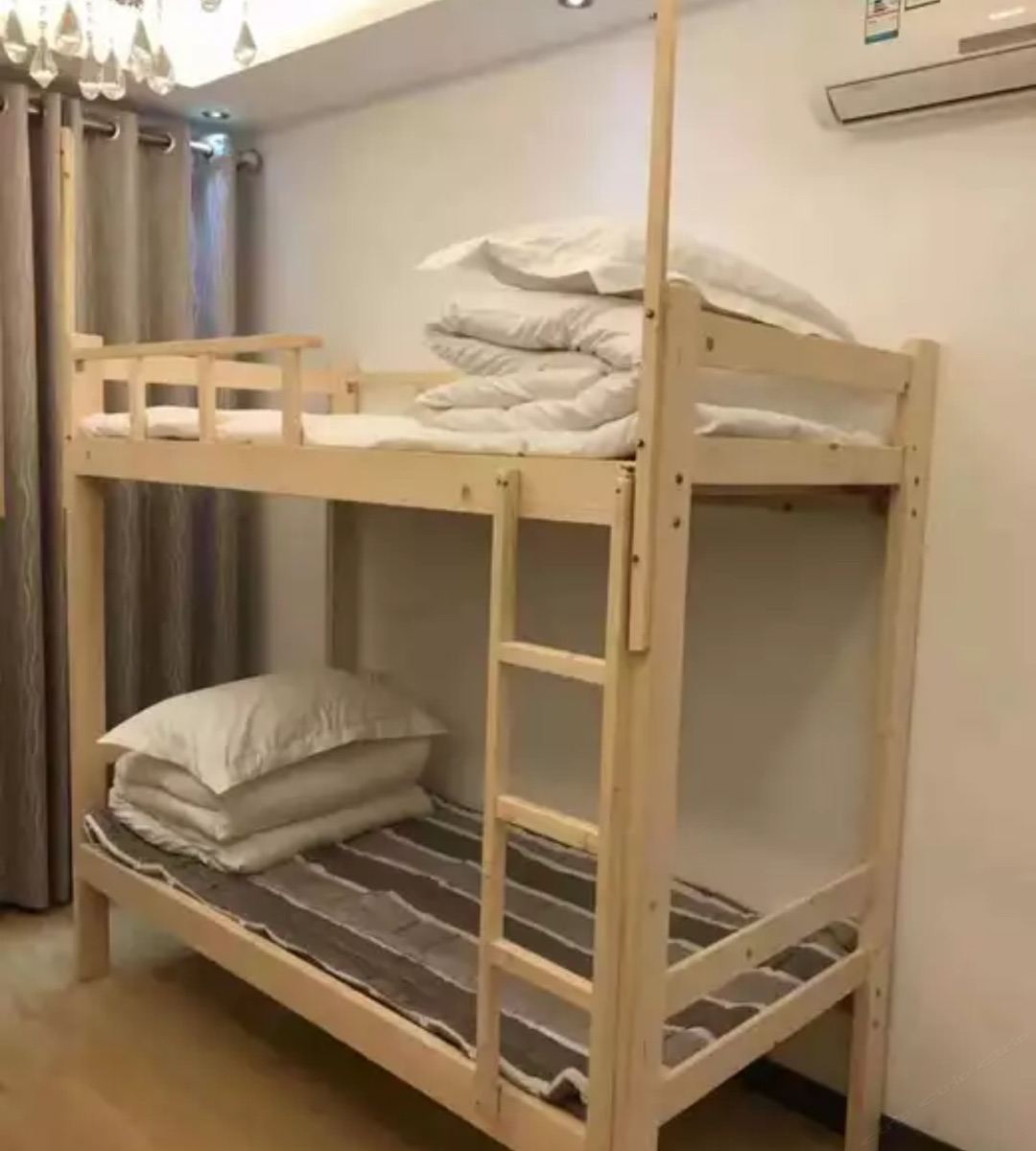 豪华4人间