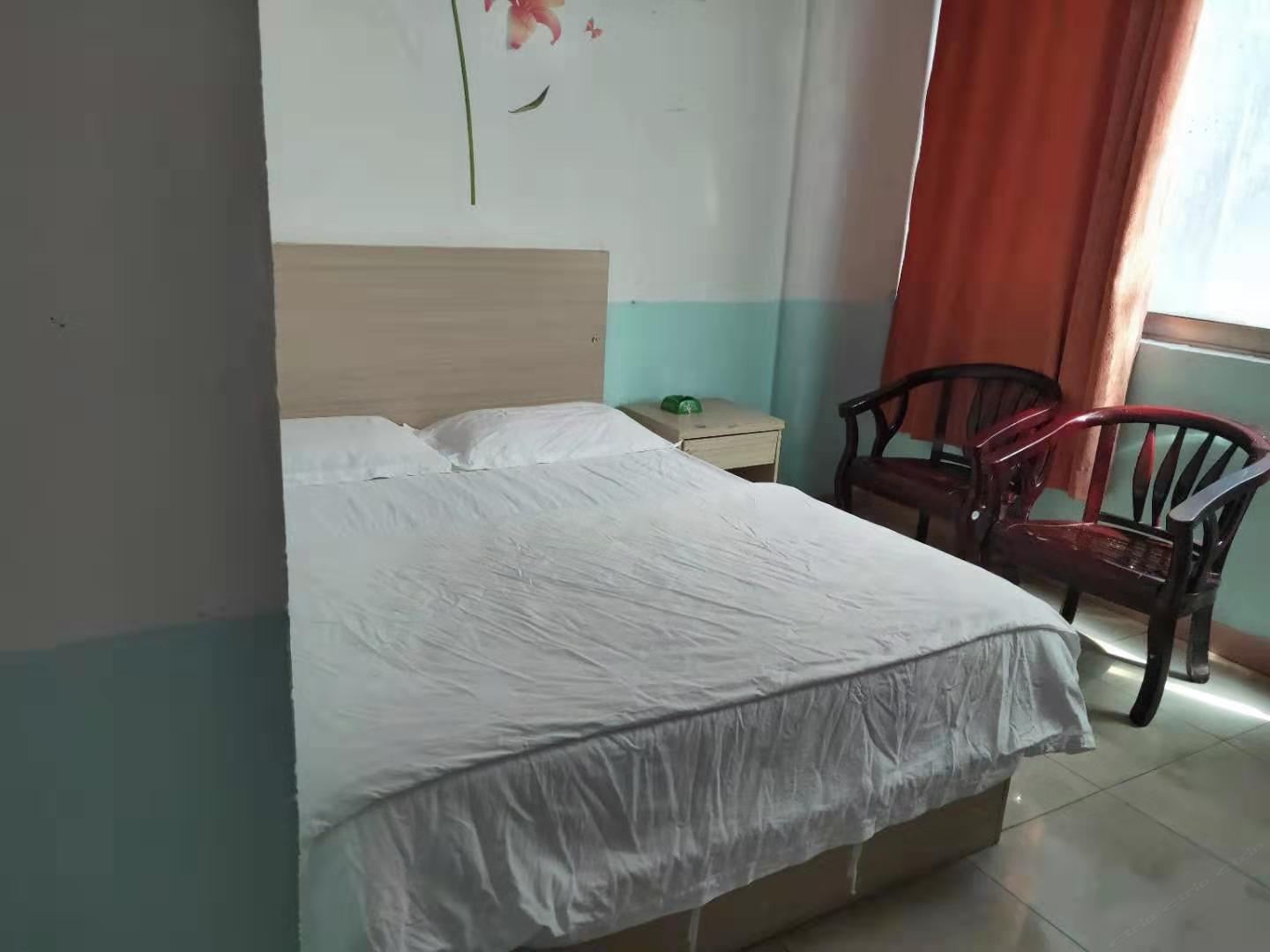 标准大床房